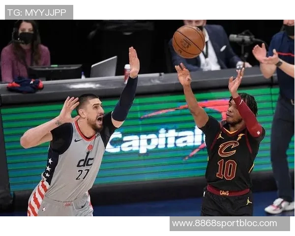 加兰投篮命中率提升至353近期专注训练身体状态明显改善 加兰投篮命中率提升至353近期专注训练身体状态明显改善