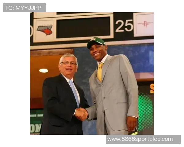 弗里克坚定回应德拉富恩特坚持保护球员不后悔言论 弗里克坚定回应德拉富恩特坚持保护球员不后悔言论