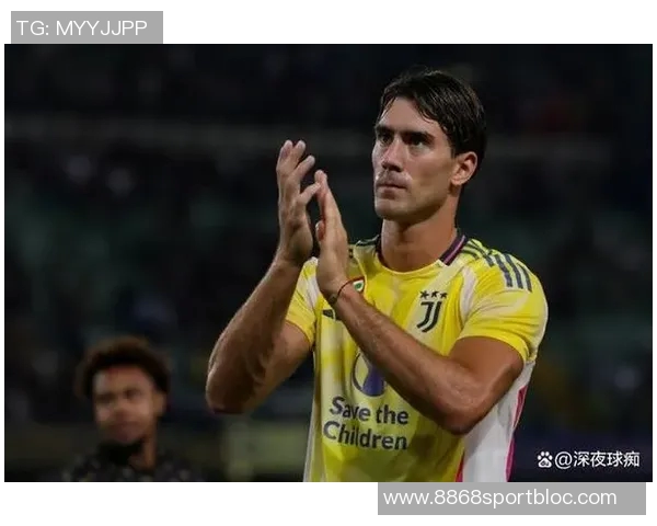 伊尔迪兹主动让点球给戴维展现体育精神与团队合作精神