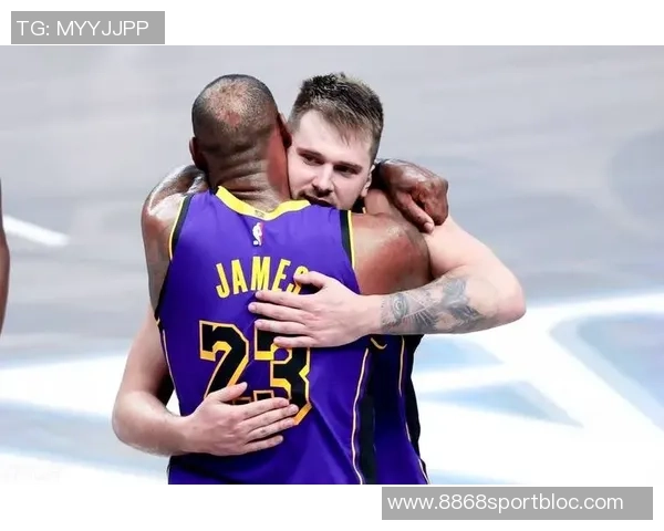 克莱回忆初见东契奇时的印象科比亲临现场助阵让他特别难忘 克莱回忆初见东契奇时的印象科比亲临现场助阵让他特别难忘