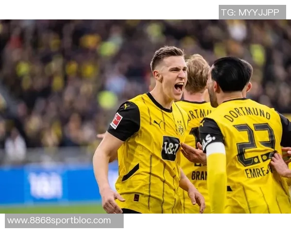 德天空曝拜仁若续约无望将转向多特后卫施洛特贝克