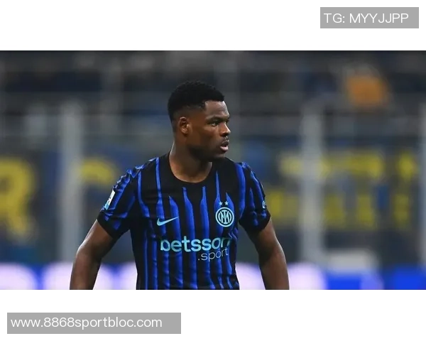 邓弗里斯脚踝伤情恢复不理想确定缺席米兰德比战 邓弗里斯脚踝伤情恢复不理想确定缺席米兰德比战