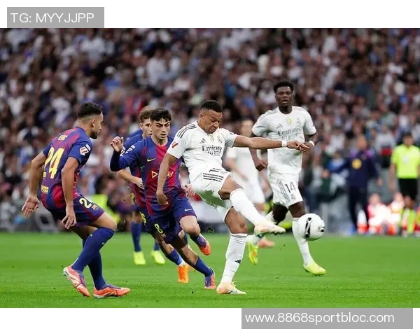 姆巴佩破门助皇马逆转巴萨终结对亚马尔六连败的尴尬纪录 姆巴佩破门助皇马逆转巴萨终结对亚马尔六连败的尴尬纪录