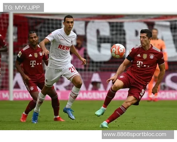 德甲本周最佳阵容揭晓拜仁小将卡尔首次入选奥利塞与于帕同登榜单