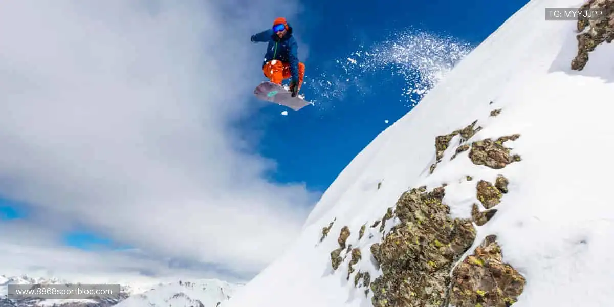 全球赛事同步直播，实时数据掌控赛场！📊 每一秒都不容错过！